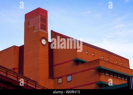 Extérieur de la British Library à Londres Banque D'Images