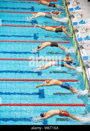 Berlin, Deutschland. 09Th Aug 2019. Fonction, démarrer, bloc de départ, le plomb 100m Ruecken les hommes sur 02.08.2019 championnats de natation 2019 allemand, à partir de la 01.08. - 04.08.2019 à Berlin/Allemagne. Utilisation dans le monde entier | Credit : dpa/Alamy Live News Banque D'Images