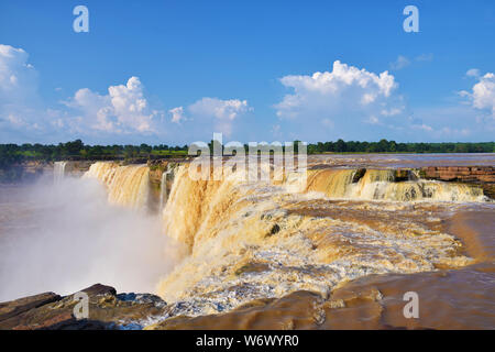 Chutes de Chitrakote, Jagdalpur, Chattishgarh, Inde Banque D'Images