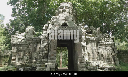 L'entrée ouest et tour à Banteay Kdei temple près de Angkor Wat, au Cambodge Banque D'Images