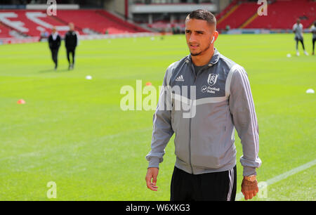 Fulham Anthony Knockaert avant le match de championnat à Sky Bet Oakwell Barnsley. Banque D'Images