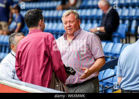 Kingston, au Royaume-Uni. 06Th Aug 2019. L'AFC Wimbledon Manager Wally Downes au cours de l'EFL Sky Bet League 1 match entre l'AFC Wimbledon et Rotherham United au Cherry Red Records Stadium, Kingston, en Angleterre, le 3 août 2019. Photo de Ken d'Étincelles. Usage éditorial uniquement, licence requise pour un usage commercial. Aucune utilisation de pari, de jeux ou d'un seul club/ligue/dvd publications. Credit : UK Sports Photos Ltd/Alamy Live News Banque D'Images