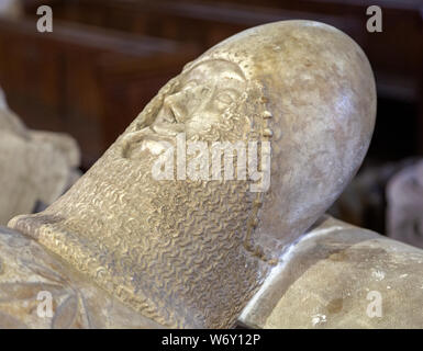 Eglise de Saint Mary, Berkeley, Gloucestershire, Angleterre, Royaume-Uni tombe de Thomas Berkeley 1326-1361 Banque D'Images