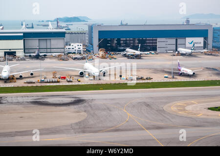 Lantau, Hong Kong - Août 26, 2018 : Vue aérienne de l'Aéroport International de Hong Kong from airplane Banque D'Images