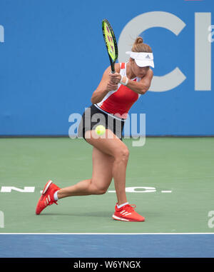 3 août 2019 : Anna Kalinskaya (RUS) perd à Jessica Mladenovic (USA) 6-3, 3-6, 6-1, à l'CitiOpen joué à Rock Creek Park Tennis Center à Washington, DC, . © Leslie Billman/Tennisclix/CSM Crédit : Cal Sport Media/Alamy Live News Banque D'Images