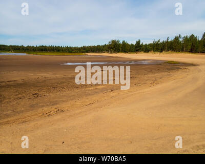 Le front de mer en été sur Santonen Beach sur l'île de Hailuoto, Finlande Banque D'Images