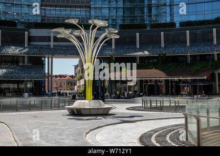 Milan, Italie - 30 juin 2019 : vue sur Piazza Gae Aulenti, gratte-ciel Banque D'Images