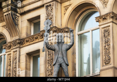 Statue de Paul McCartney sur Hard Days Night Hotel à Liverpool Banque D'Images