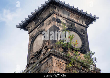 Glasgow, Ecosse, Royaume-Uni. 3 Août 2019 : photos de la Calédonie Road église libre dans l'Gorbals. Banque D'Images