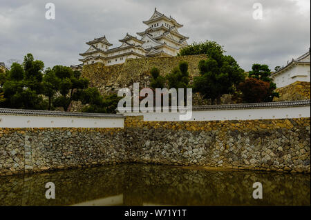 Impression d'Himeji-jo (château de Himeji) également connu sous le nom de Château ou Aigrette Héron blanc Château montre la structure du système de défense forte, Japon 2018 Banque D'Images