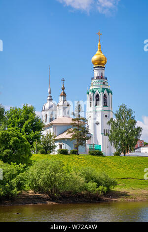 Vue sur le clocher de la Cathédrale Sainte-Sophie à Vologda Region, Russie Banque D'Images