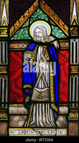 Saint Jacques le Grand, plus personnel, Pilgrim, vitrail, Saint Patron de l'Espagne, par Joseph Grant de Wymondham, 1856, Wighton, Norfolk Banque D'Images