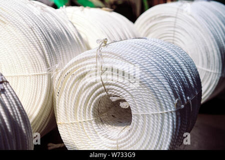 La corde de nylon, d'usine, l'usine de production de caoutchouc de la corde. Banque D'Images