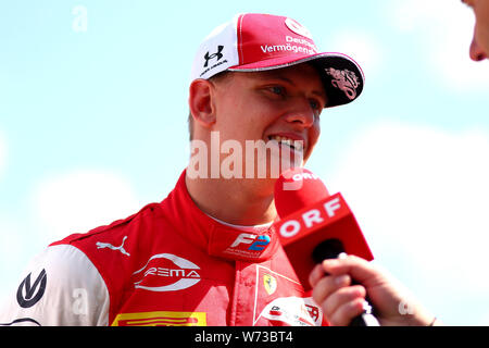 Budapest, Hongrie. 4 août 2019. Mick Schumacher Prema, F2 GP de Hongrie, Budapest, 2-4 août 2019 vainqueur de sa première course de F2 04/08/2019 GP Budapest Hongrie Championnat de Formule 1 2019 Photo Course Federico Basile/Insidefoto insidefoto Crédit : srl/Alamy Live News Banque D'Images