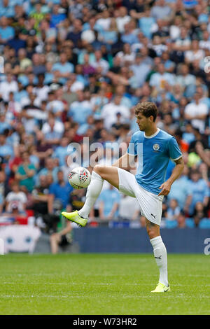 Londres, Royaume-Uni. Le 04 août, 2019. John Pierres de Manchester City pendant le match 2019 FA Community Shield entre Liverpool et Manchester City au stade de Wembley, Londres, Angleterre le 4 août 2019. Photo par Carlton Myrie. Usage éditorial uniquement, licence requise pour un usage commercial. Aucune utilisation de pari, de jeux ou d'un seul club/ligue/dvd publications. Credit : UK Sports Photos Ltd/Alamy Live News Banque D'Images