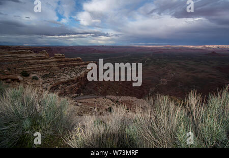 Moki Dugway et Muley point, Bluff, comté de San Juan, Utah, États-Unis. Banque D'Images