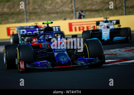 La Scuderia Toro Rosso pilote thaïlandais Alexander Albon fait concurrence au cours de l'Hungarian Grand Prix F1 race au Hungaroring. Banque D'Images