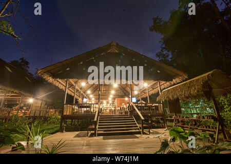 Resort de luxe dans la jungle, Amazonie péruvienne Banque D'Images