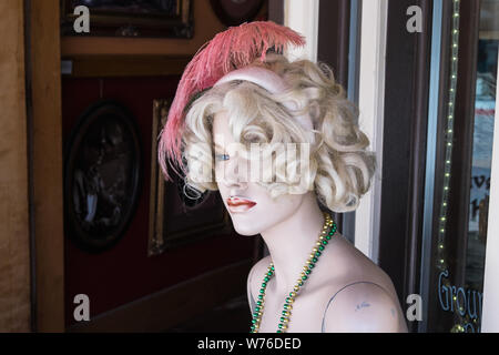 Mannequin de saloon pour fille Banque D'Images