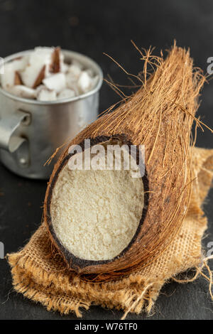 farine de coco, substitut de farine sans grain et sans gluten Banque D'Images