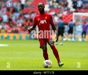 Londres, Royaume-Uni. Le 04 août, 2019. Londres, Angleterre. 04 AOÛT : le centre de Liverpool, Naby Keita lors de la pré-match warm-up au cours de la FA Community Shield entre Liverpool et Manchester City au stade de Wembley sur août 04, 2019 à Londres, en Angleterre. Action Crédit : Foto Sport/Alamy Live News Banque D'Images