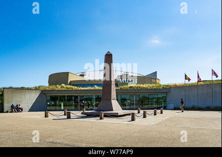 Utah Beach museum building avec 4e division d'infanterie, D-Day Memorial, Sainte-Marie-du-Mont, Normandie, France. Banque D'Images