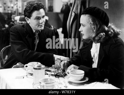 JOHN GARFIELD, PRISCILLA LANE, QUATRE FILLES, 1944 Banque D'Images