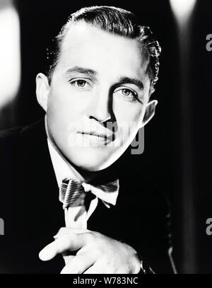 BING CROSBY, allant de Hollywood, 1933 Banque D'Images