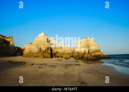 Beauté unique de Praia da rocha, Portimão Portugal Banque D'Images