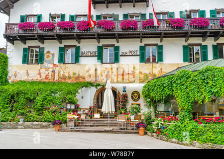 ST. GILGEN, AUTRICHE - Juillet 11, 2019 : Sankt Gilgen est un village de la rive nord-ouest du lac Wolfgangsee, dans la région de villégiature de Salzkammergut. Banque D'Images