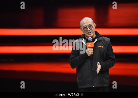 Acteur martial chinois Jet Li, également connu sous le nom de Li Lianjie, assiste à l'ouverture de jeu leur film ''Gong Shou Dao'' (l'art d'attaque et de défense) dans Banque D'Images