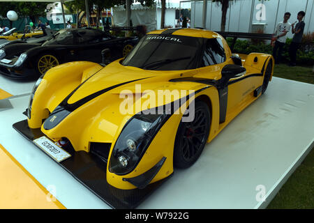 Un changement radical de la voiture de sport fabricant et radical Sportscars est constructeur de l'afficheur pendant la deuxième Gold Coast Motor Festival à Hong Kong Banque D'Images