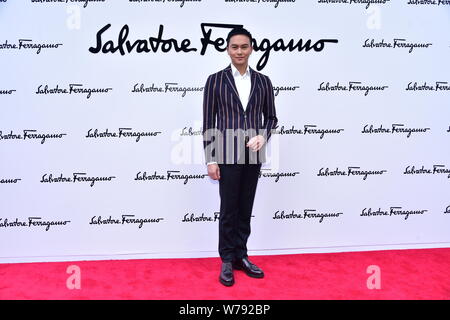 Hong Kong acteur Julian Cheung assiste à un événement promotionnel pour Salvatore Ferragamo à Hong Kong, Chine, 3 novembre 2017. Banque D'Images