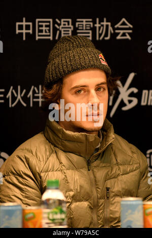 Le surfeur Mark McMorris assiste à une conférence de presse pour la prochaine Infiniti 2017 +Air Beijing Style Big Air FIS Snowboard World Cup à Beij Banque D'Images