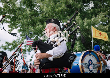 Fergus, Ontario, Canada - 0811 2018 : "Pipers of the Pipes and Drums Band paricipating dans le Pipe Band Contest organisé par Pipers et Pipe Band de la société Banque D'Images