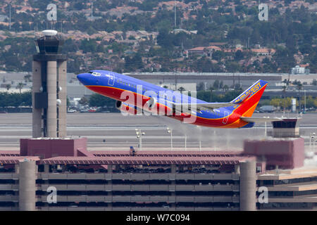 Southwest Airlines Boeing 737 avion de décoller de l'aéroport international McCarran de Las Vegas. Banque D'Images