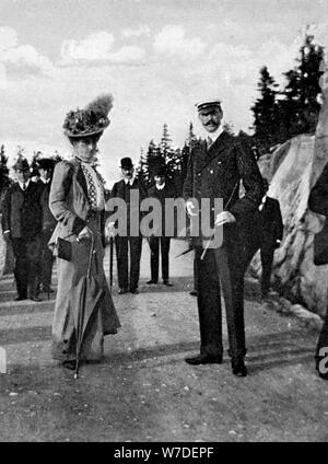 Le roi Haakon VII de Norvège (1872-1957) avec son épouse la Reine Maud (869-1938), 1908.Artiste : Queen Alexandra Banque D'Images