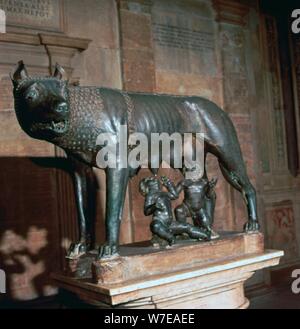 Une statue étrusque, la louve du Capitole. Artiste : Inconnu Banque D'Images