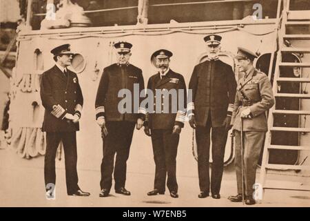 Le roi George V se rendant sur la flotte, novembre 1917 (1935). Artiste : Inconnu. Banque D'Images