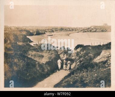 Newquay 'Chemin de Falaise Tolcarne Beach', 1927. Artiste : Inconnu. Banque D'Images
