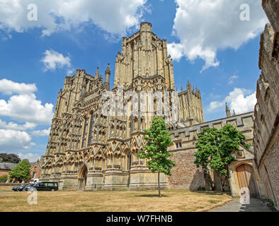 L'Occident face à la cathédrale de Wells dans le Somerset Banque D'Images