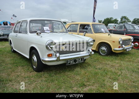 1970 Austin 1100 UN stationné jusqu'à l'écran à Torbay, juste à vapeur Churston, Devon, Angleterre. UK. Banque D'Images