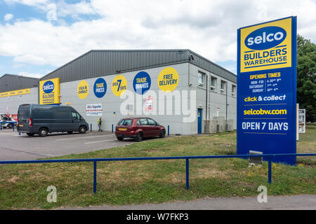 Le Selco Builders magasin-entrepôt sur Portman Road, à Reading, Berkshire, Royaume-Uni Banque D'Images