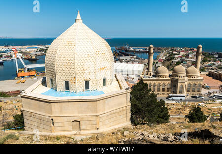 Bibi-Heybat, Baku, Azerbaïdjan - 12 mai, 2019. Bibi-Heybat culte dans le cimetière près de la mosquée de Bibi-Heybat à Bakou. Banque D'Images