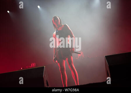 BONTIDA POUR, Roumanie - 19 juillet 2019 : le rappeur estonien excentrique Tommy Cash l'exécution d'un concert live au festival Château électrique Banque D'Images