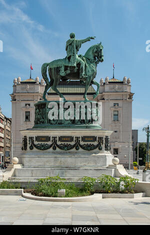 Statue du Prince Michel, Place de la République, Belgrade, Serbie Banque D'Images