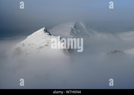 Parkhouse hill et Chrome Hill dans le brouillard, Earl Strendale, Angleterre (8) Banque D'Images