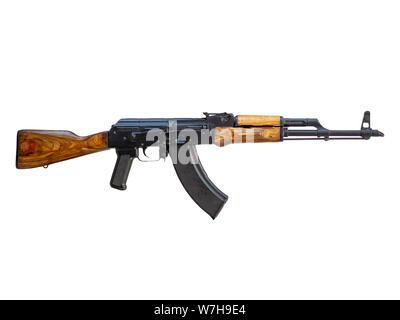 1959 7.62mm AKM (fusil automatique Kalachnikov modernisé) isolé sur fond blanc Banque D'Images