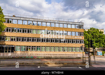 Le Redcliffe Sixth Form Centre, qui fait partie de la St Mary Redcliffe et Temple School, Bristol, Royaume-Uni. Juillet 2019. Banque D'Images