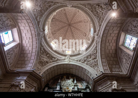 Dôme de la co-cathédrale de Saint Nicolas de Bari, Alicante, Comunidad Valencia, Espagne Banque D'Images